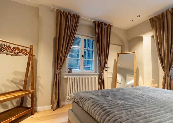 Appartement Traumhafte Und Hochwertige Stadtwohnung Im Zentrum Augsburgs *