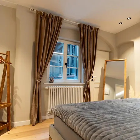 Apartment Traumhafte Und Hochwertige Stadtwohnung Im Zentrum Augsburgs *