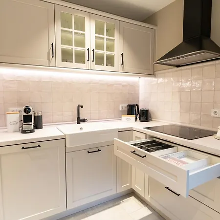 Apartment Traumhafte Und Hochwertige Stadtwohnung Im Zentrum Augsburgs Augsburg